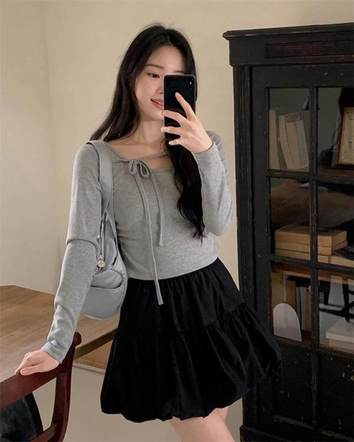 Koreański styl Urocza plisowana krótka spódniczka w jednolitym kolorze Bloom, Puff Skirt Design, Japanese Sweet Style