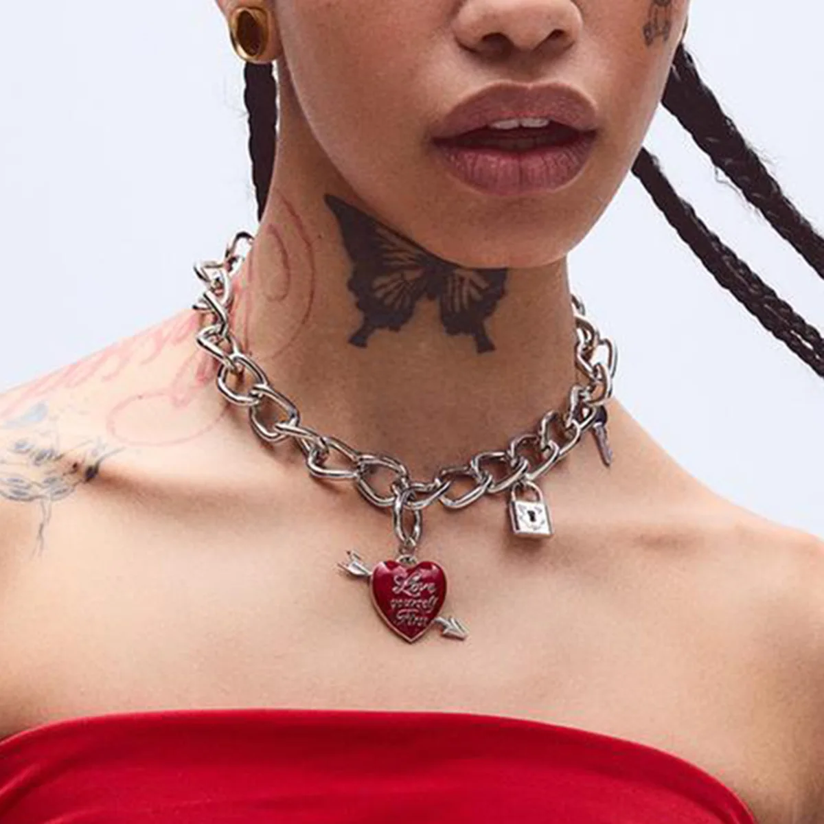 

Ожерелье-чокер в стиле панк-сердце — массивная цепочка с готическим ключом и замком, позолоченные острые милые украшения для женщин