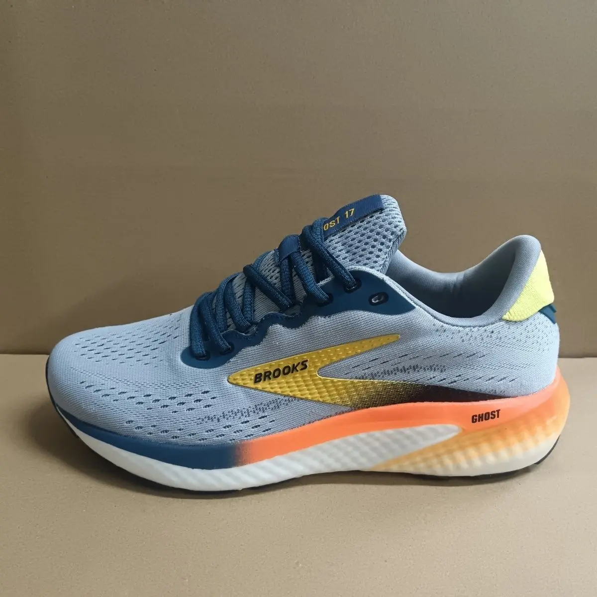 

New Heavy Duty Running Shoes Women's Slip Resistant Outdoor Shoes Men's Lace Up Sneakers Men's Sneakers