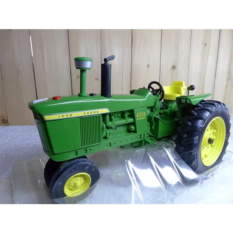 

Diecast ERTL 1:16 Scale 4010 Commemorative Edition Agricultural Alloy Tractor Model Collectible Toy Gift Souvenir Display