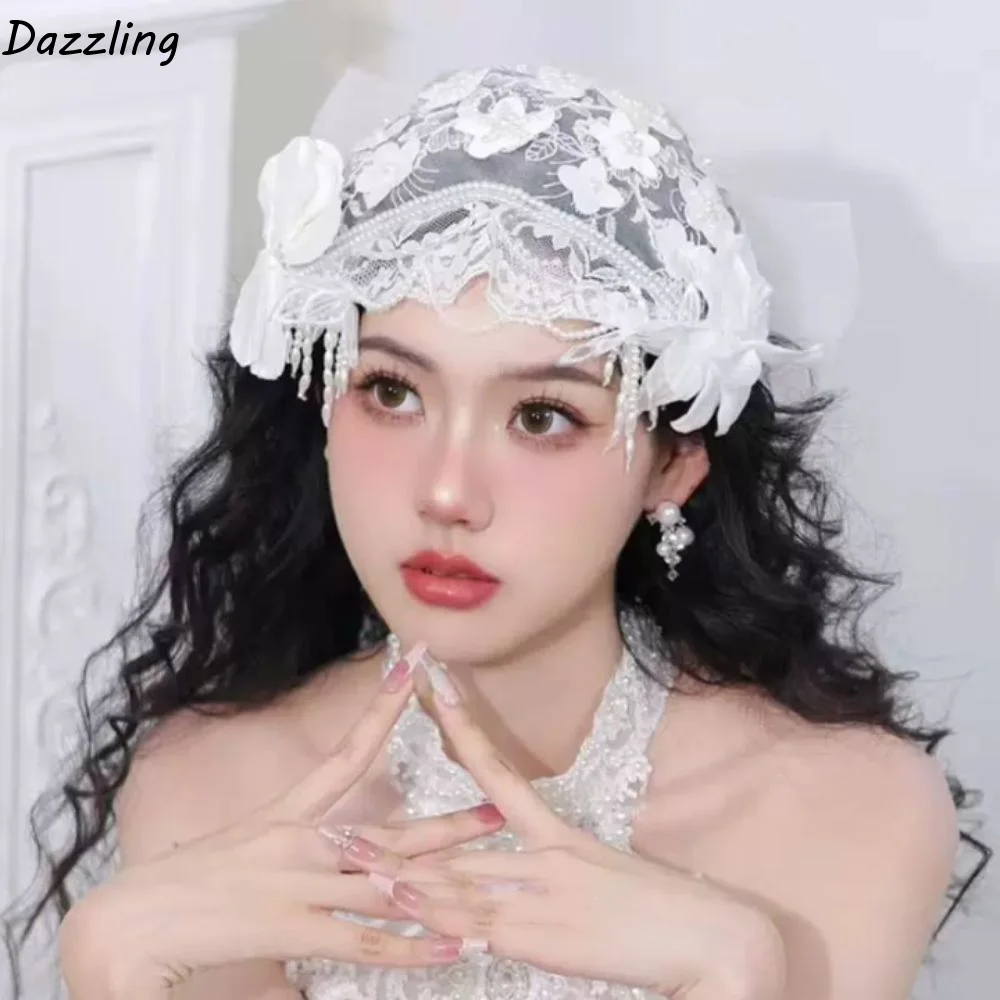 

Винтажная кружевная свадебная шляпа с цветочным принтом, жемчуг и бусины, белый головной убор невесты, тюль, роскошные свадебные головные уборы, аксессуары для фотосъемки