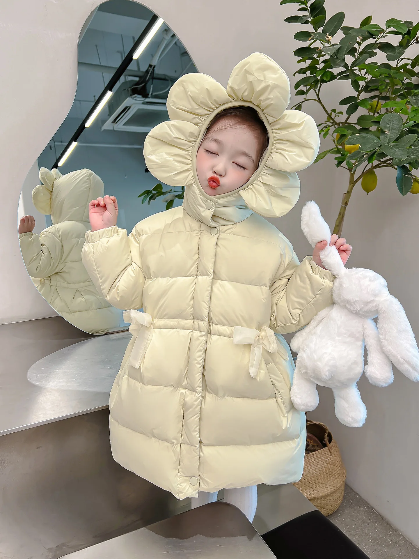 

Girls Winter down Jaet Thiened Medium Length Coat Little Girl Cotton Clothes Baby Girl Winter Outwear Sweet Sle Loose Fit