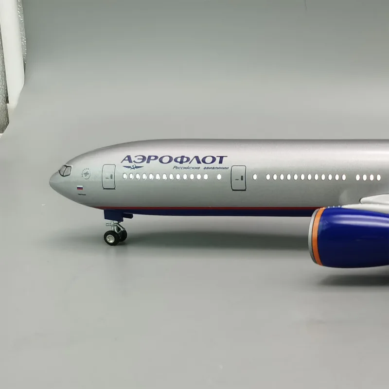 47CM 1:150 Scale Aeroflot Boeing 777 Airlines Diecast Model Airlines Resin Airplane Toys Collection Decoration Display Gifts Fan