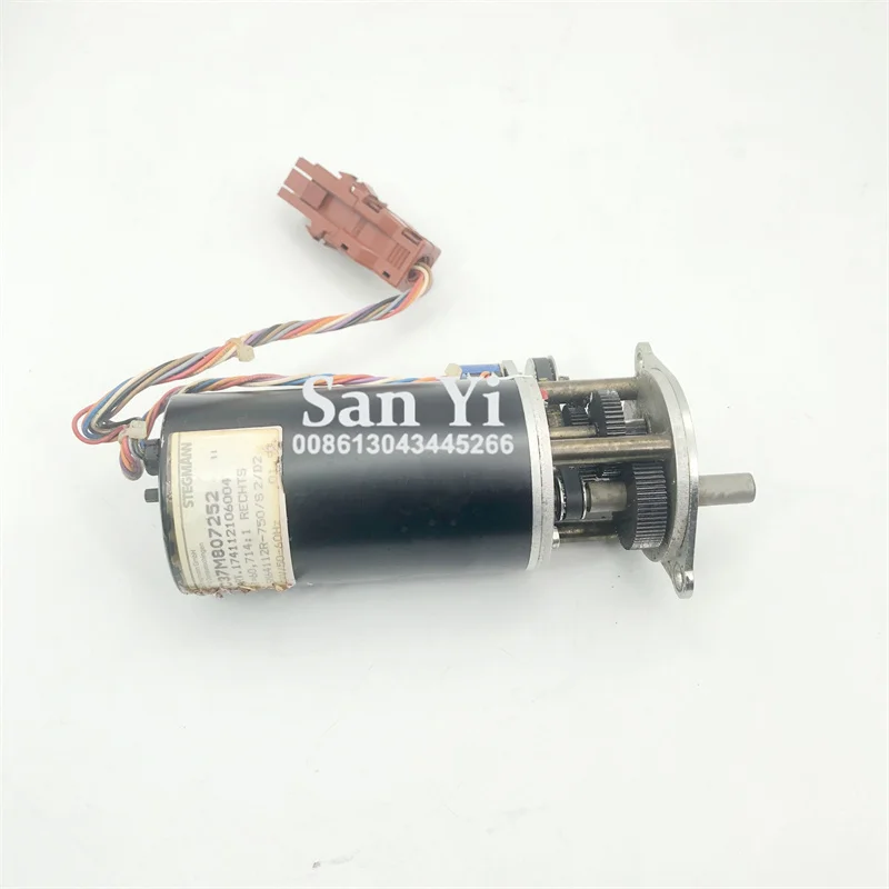 

Best Quality Original C37M807252 Ink Motor 700 SM64112R-750 S2 D2 700 Used Printing Machine Spare Parts for Roland