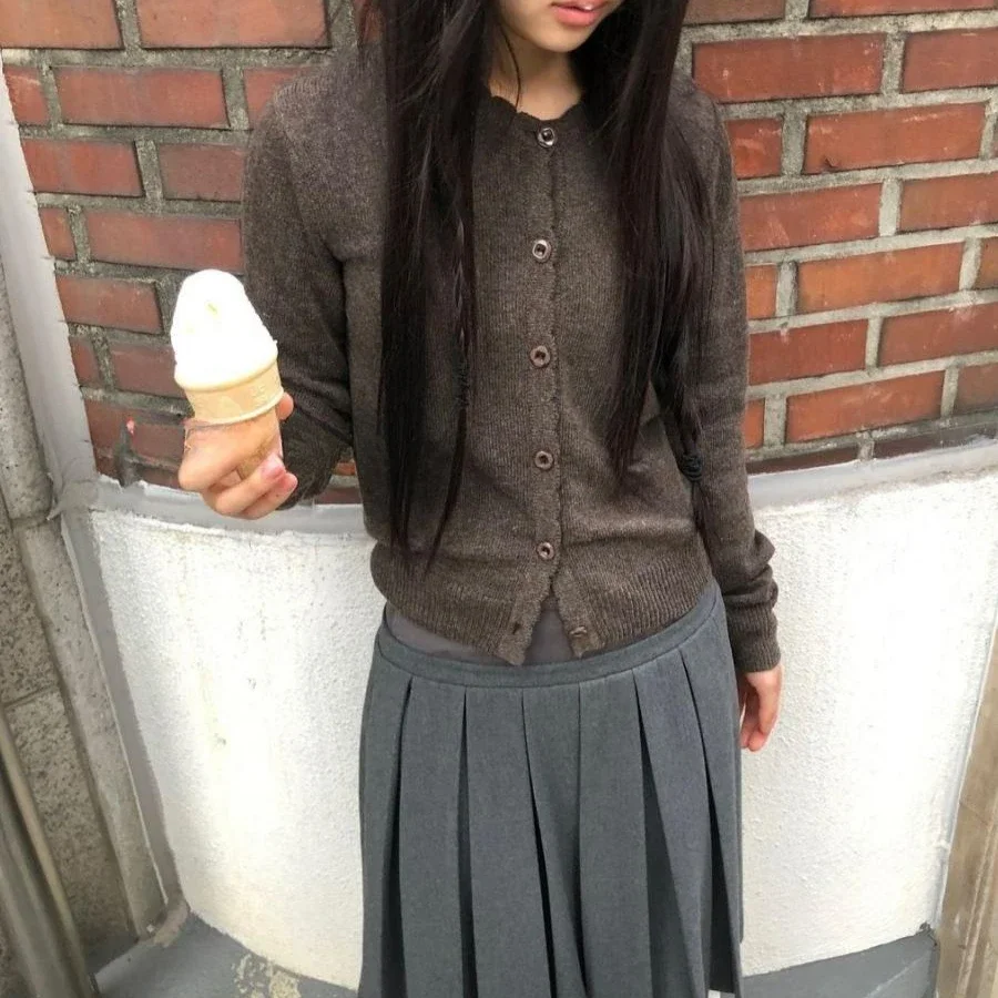 KUSAHIKI Japanische einreihige, langärmlige Strickjacke mit Rundhalsausschnitt für Damen