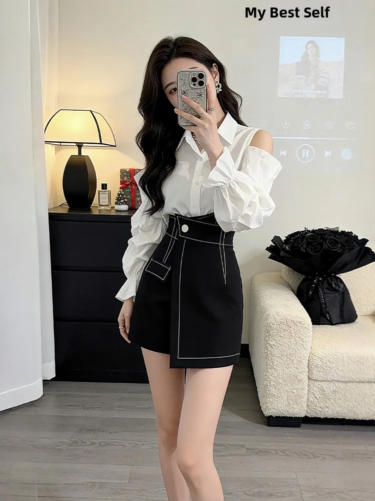 

Fashionable White Shoulder-baring Shirt And Black Skirt Pants Set Spring New Arrival Women's Comfortable Loose Fit Shirt Set