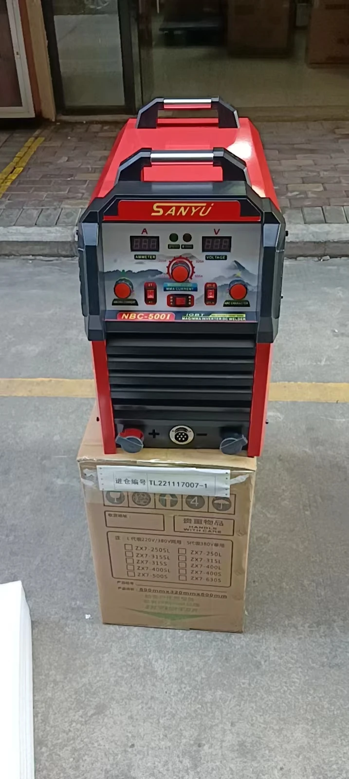 Máquina de soldadura con inversor IGBT, soldador blindado por CO2 TLF SANYU 350A