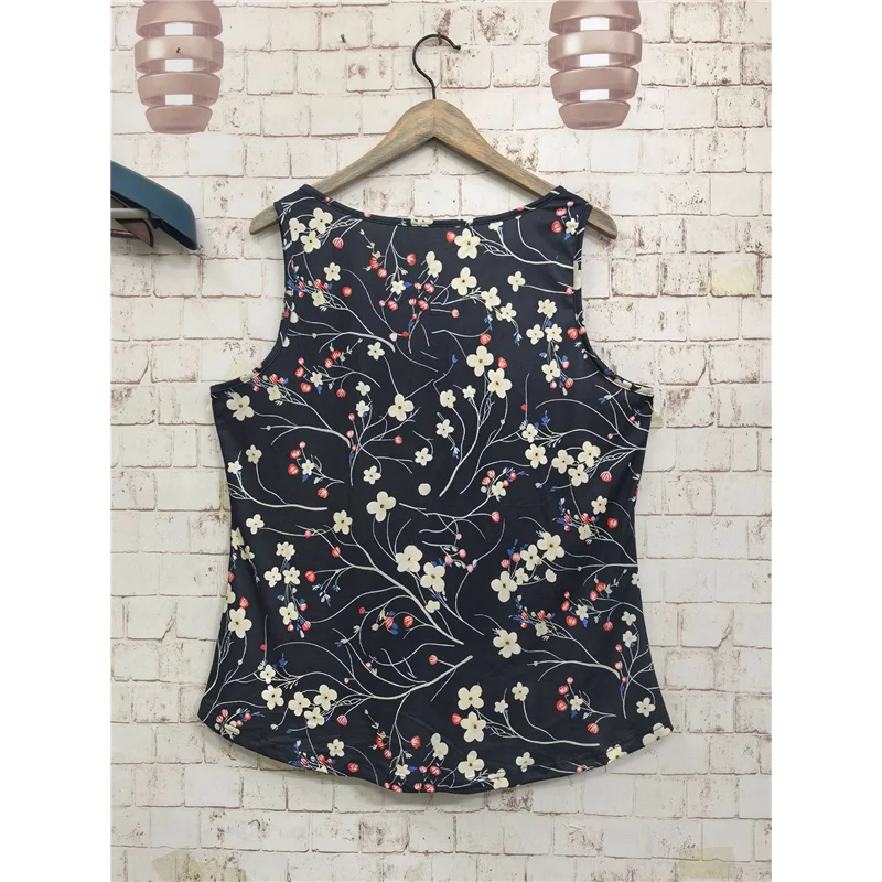 

A83F-Women Summer Tank Tops Sleeveless Loose Fit Henley Button Down To Wear With Leggings Casual Pleated Blouse