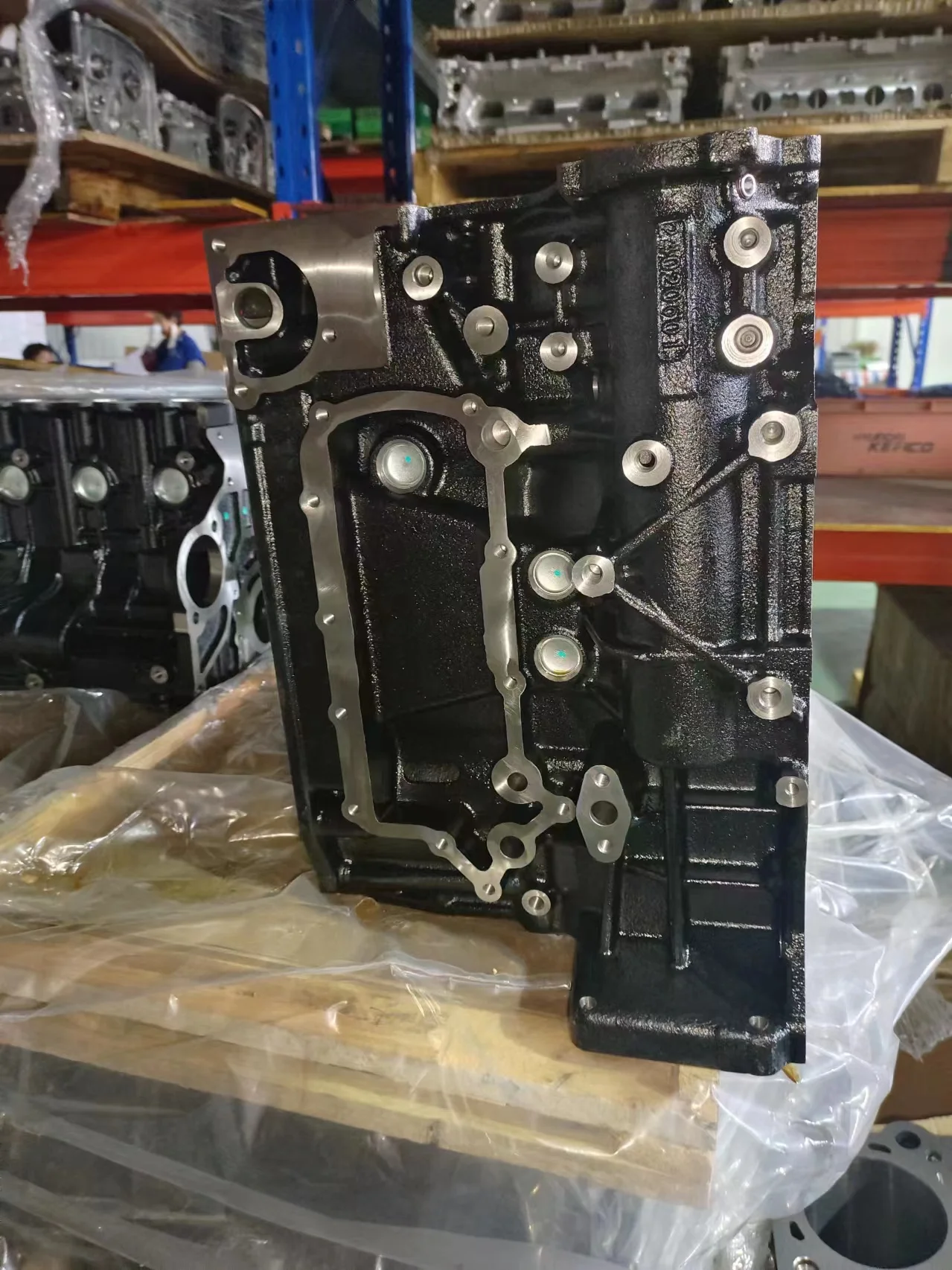 Korea Car D4CB Engine cylinder block  Euro 4 emission standards Remanufactured In Stock Sorento Sportage For KIA