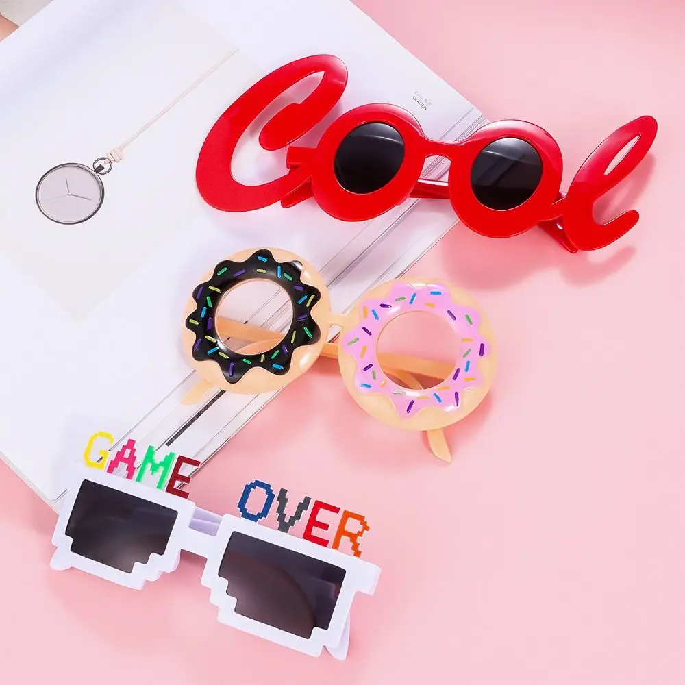 Birthday Decoration Trendy Funny Pineapple Sunglasses Fruit Design Luau Party Props Beach Photo Glasses for Women & Men