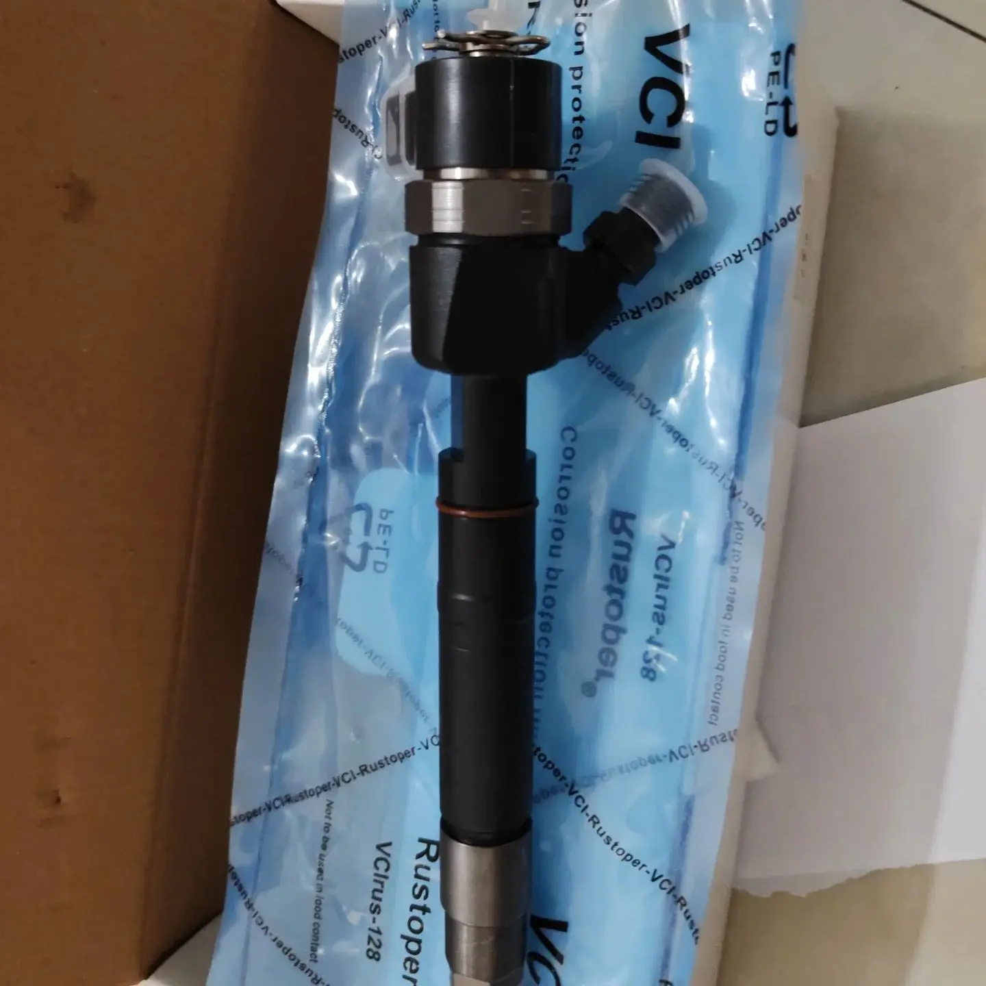 

0445110181 0445110182 0445110190 0445110189 0986435055 new fuel injector assembly engine parts with stable and durable quality