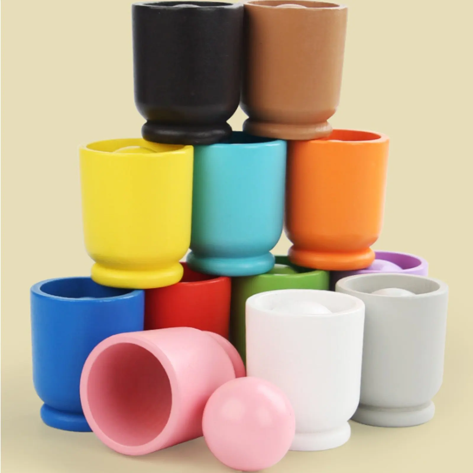 brinquedo-educativo-de-coordenacao-motora-conjunto-de-bolas-e-copos-para-classificacao-de-cores-e-correspondencia-de-cores-desenvolve-habilidades-de-movimento-fino