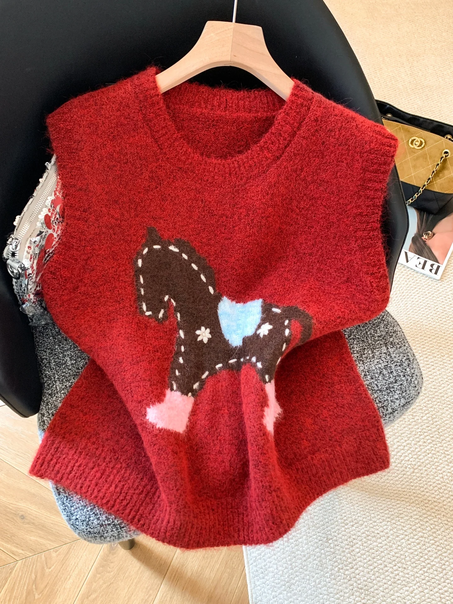 

Fashionable Layered Knitted Sleeveless Vest Women's Small Pattern Spring Season High Waist Straight Cut Commute Style