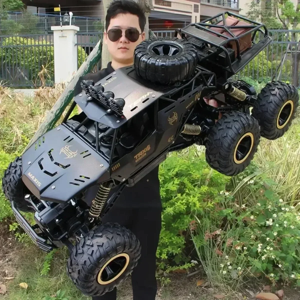 1:8 Oversized Size 4WD RC Car 46CM 6 Wheel RC Truck Metal Alloy Body Remote Control Offroad 4x4 Vehicles Electric Toys for Kid