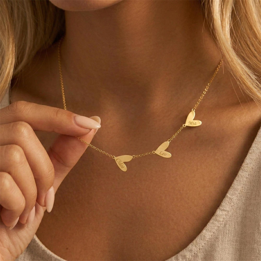 Custom Multiple Heart Charm Necklace Engraved Family Names Necklaces Christmas Gift for Women Wife Personalized Mother Jewelry