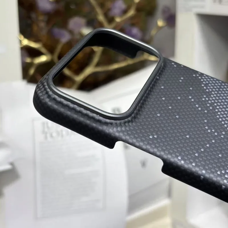Aramid Fiber Hard Phone Case for IPhone 17Pro 17 Pro Max  Magnetic Ultra‑Slim Shock‑Resistant Business Cover Metal Lens Frame