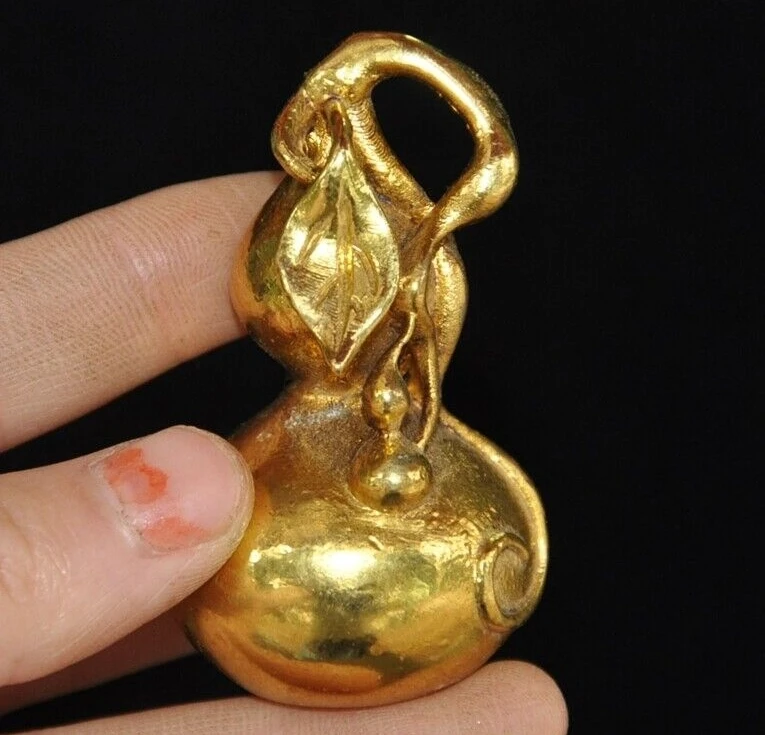 

2'' Chinese bronze Gilt auspicious Lucky Feng Shui gourd statue amulet pendant