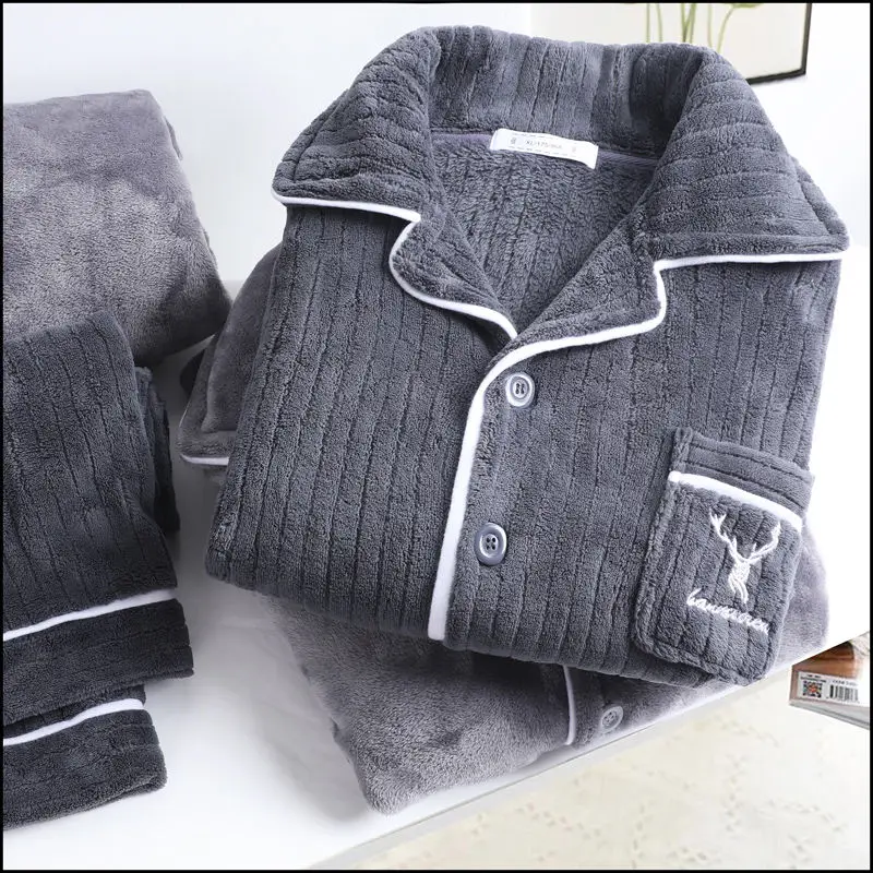 Men's Coral Velvet Pajamas Autumn / Winter New Thick and Fluffy Warm Long Sleeve Flannel Homewear Set Winter Can Be Worn Outside