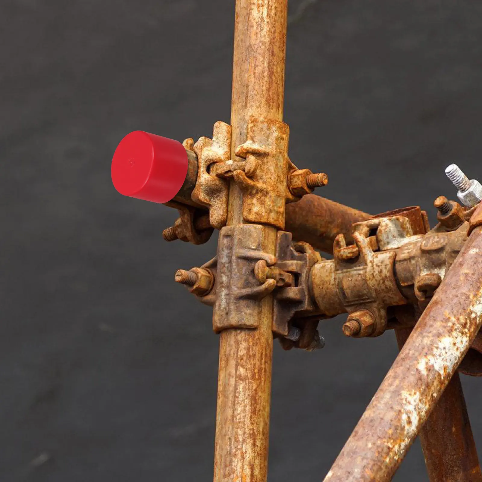 

10 шт. пластиковых заглушек для труб, защитные накладки на стальные трубы, противоскользящие колпачки, яркие цвета, для строительных площадок