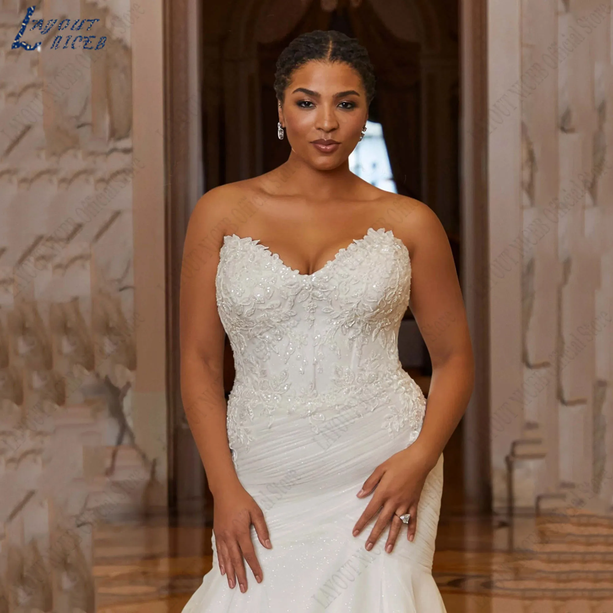 LAY-OUT NICEB Oversize Sweetheart Trouwjurken Zeemeermin Off Schouder Tule Bruid Toga Backless Applicaties Vestido De Casamento