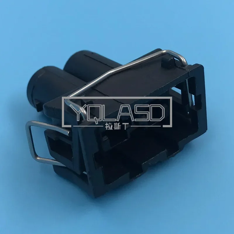 

1 комплект, 2-полосный 357 951 772, автоматический провод, разъем звукового сигнала, разъем переменного тока в сборе 15363600 357951772 для VW