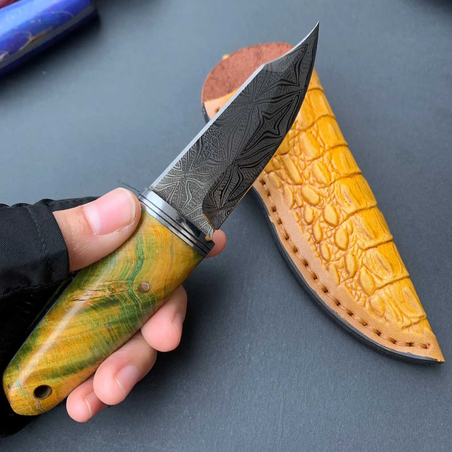 سكاكين Edc متعددة المهام للاستخدام اليومي في المنزل في الهواء الطلق، سكين تكتيكي من Bushcraft يأتي مع غطاء حماية سكين سهل الحمل