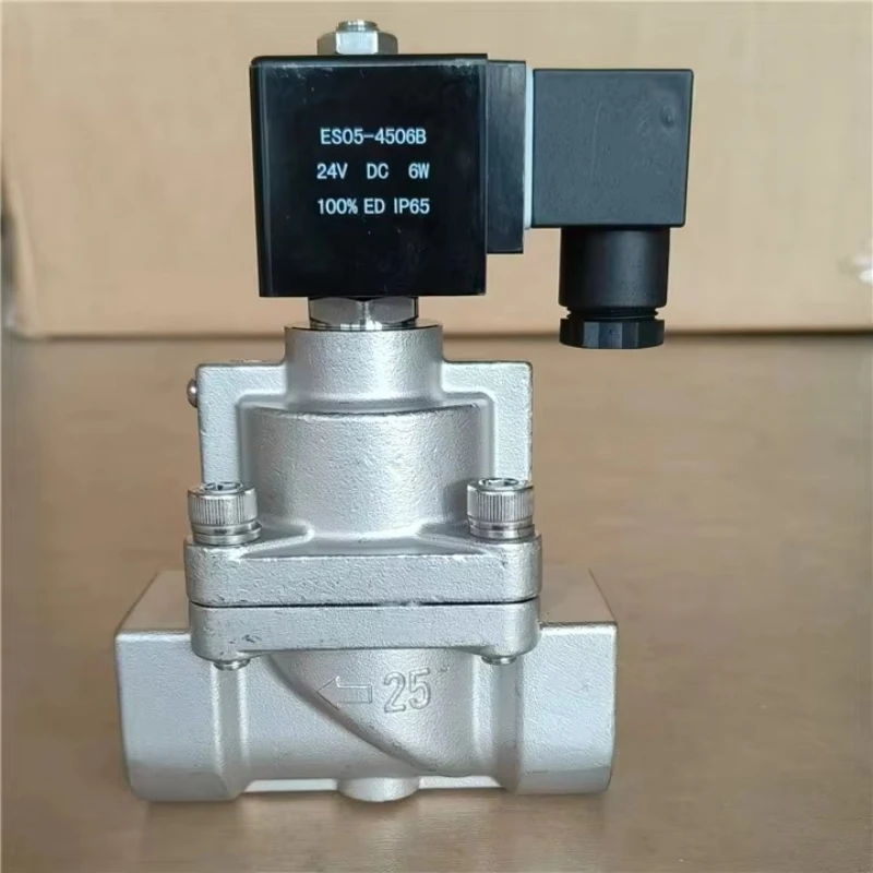 

Valve 3/4 Inch 1 Inch 1/2 Inch Valve Blow Molding Machine High Pressure Solenoid Valve 10mpa 100bar DN25 DN20 DN15 DN32