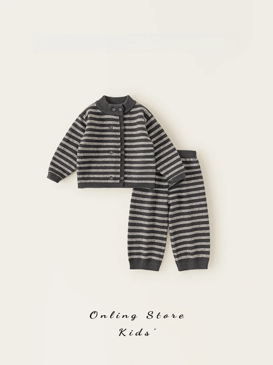 conjunto-de-sueter-infantil-a-la-moda-otono-2026-nuevo-estilo-atuendo-moderno-para-nino-ropa-elegante-para-nina-conjunto-de-dos-piezas