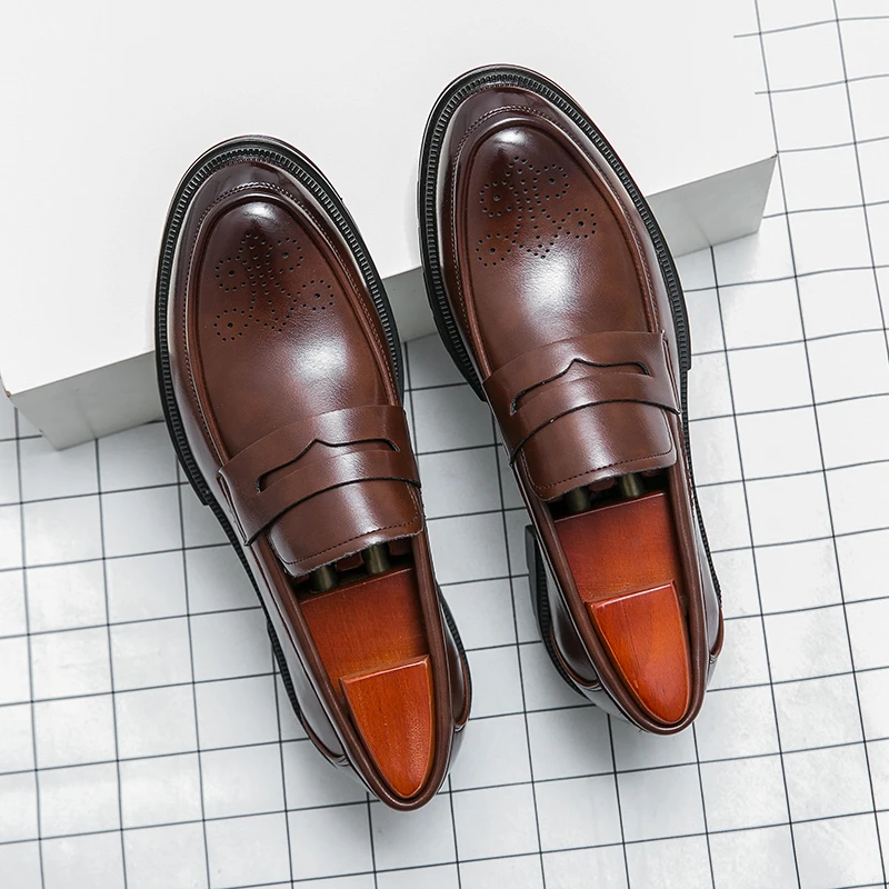 Classic Brogues Wedding Leather Shoes For Men Formal Office Casual Business Shoes Man High Quality Social Men's Dress Shoes