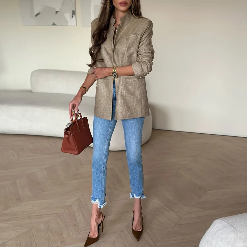 

2025 Autumn New Khaki Temperament Professional Slim Long Sleeve Solid Color Versatile Blazer Women Commute Top