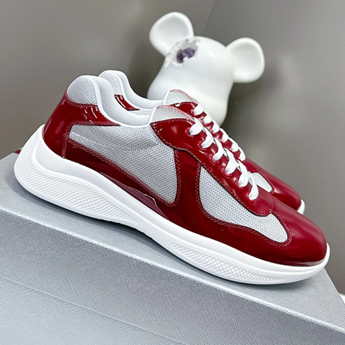 أزياء الرجال الملونة شخصية عارضة كل مباراة الأحذية الرياضية جلدية شبكة تنفس الاحذية المطاط تسولي