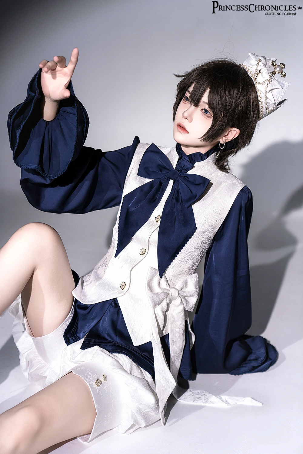 

2025 new Ouji Lolita Shirt Sapphire Blue Long Sleeve Blouse Halloween Christmas Carnival Suit