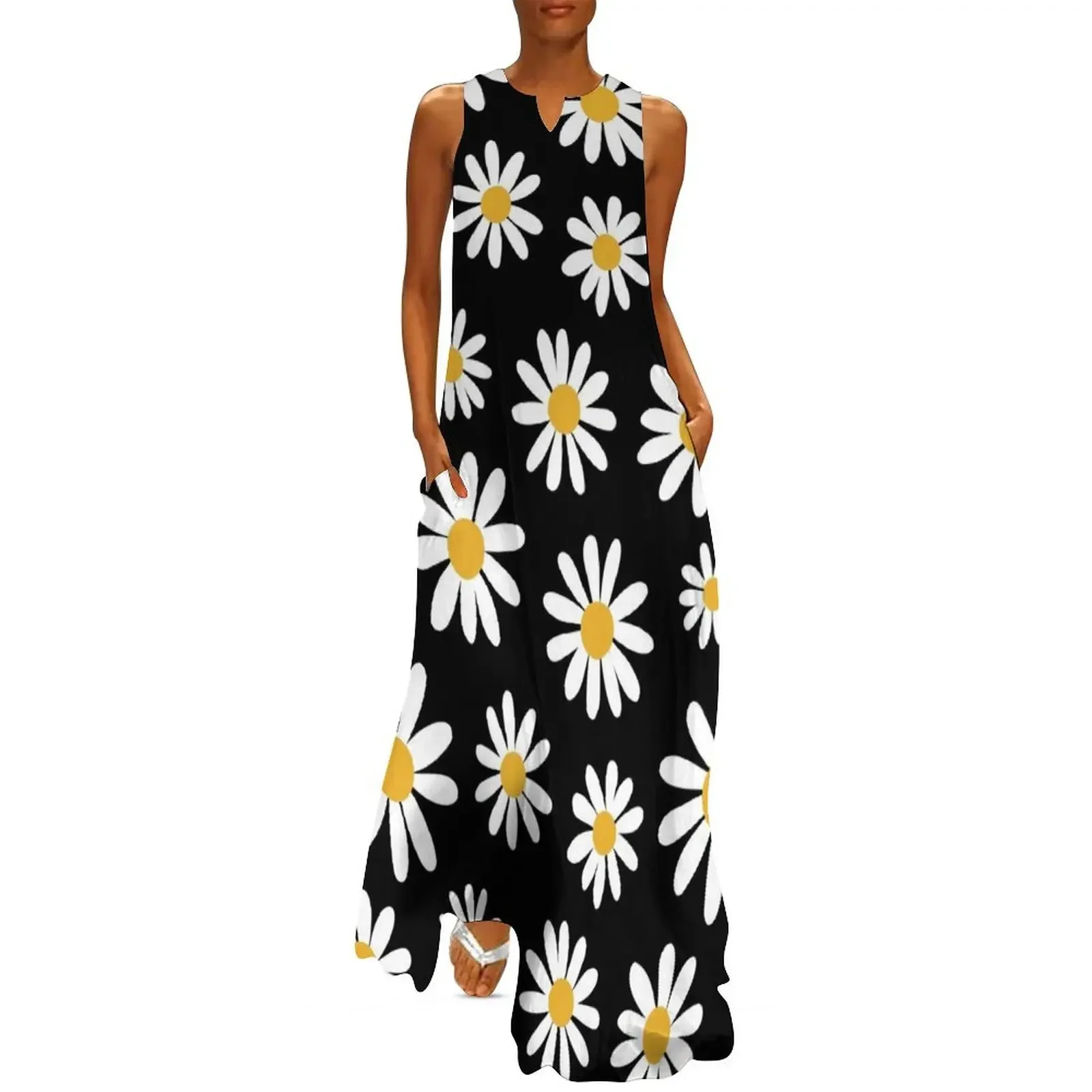 

Spring daisies floral retro pattern on black Long Dress beach dresses evening dresses luxury 2025 evening dress woman Dress