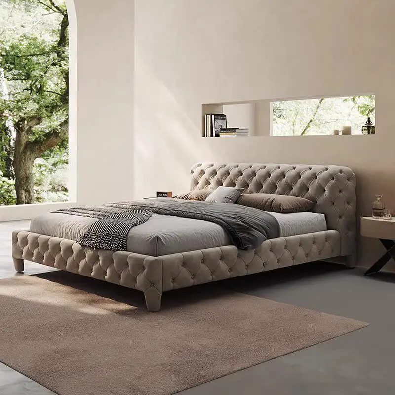 Italian simple luxury full matte leather bed villa high-end bedroom designer 2026 new soft pillow bed