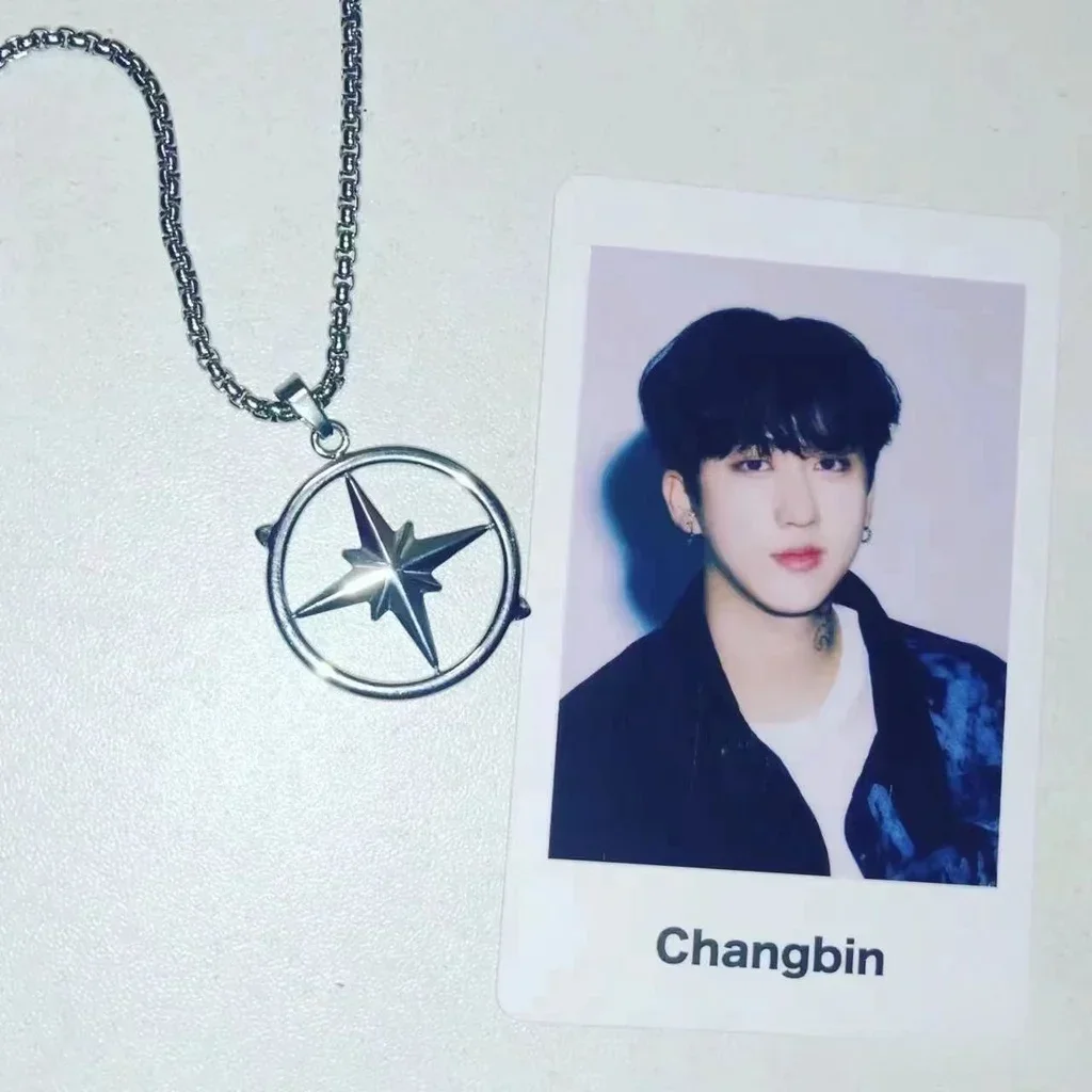 K-Pop Idol Stray Necklace Compass Logo  Fashion Accessories Necklaces Stay Gift