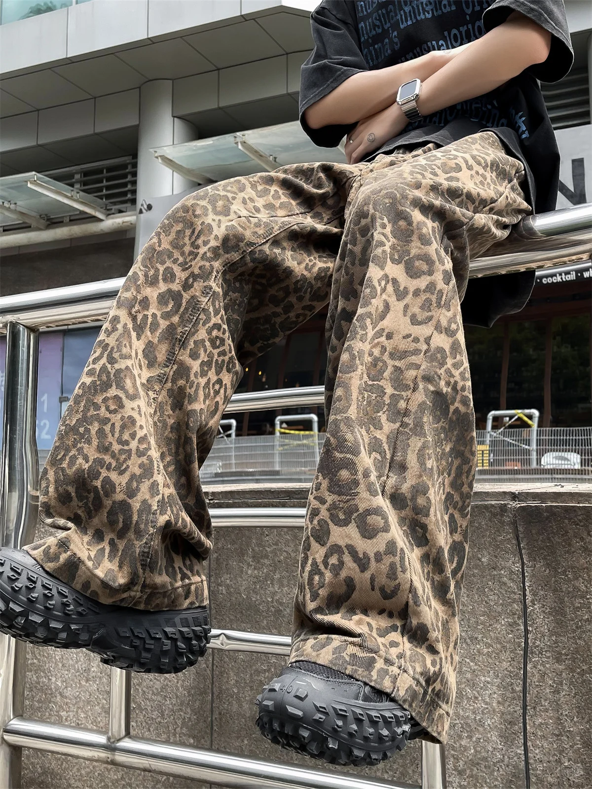 

Retro Street Leopard Print Jeans Men's Loose Straight American Sle Summer Trendy Hip Hop Long Pants Casual Youth Jeans
