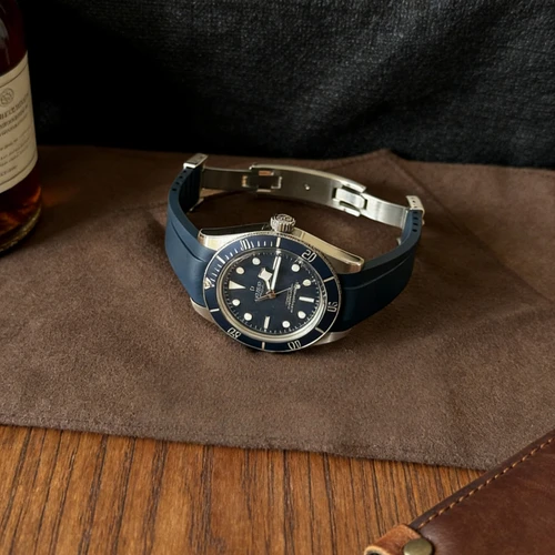 Imagen 1 del producto Ajuste para Tudor Black Bay 58 BB58 20mm CTS FKM correa de goma diseño de extremo curvo con cierre desplegable correa de reloj