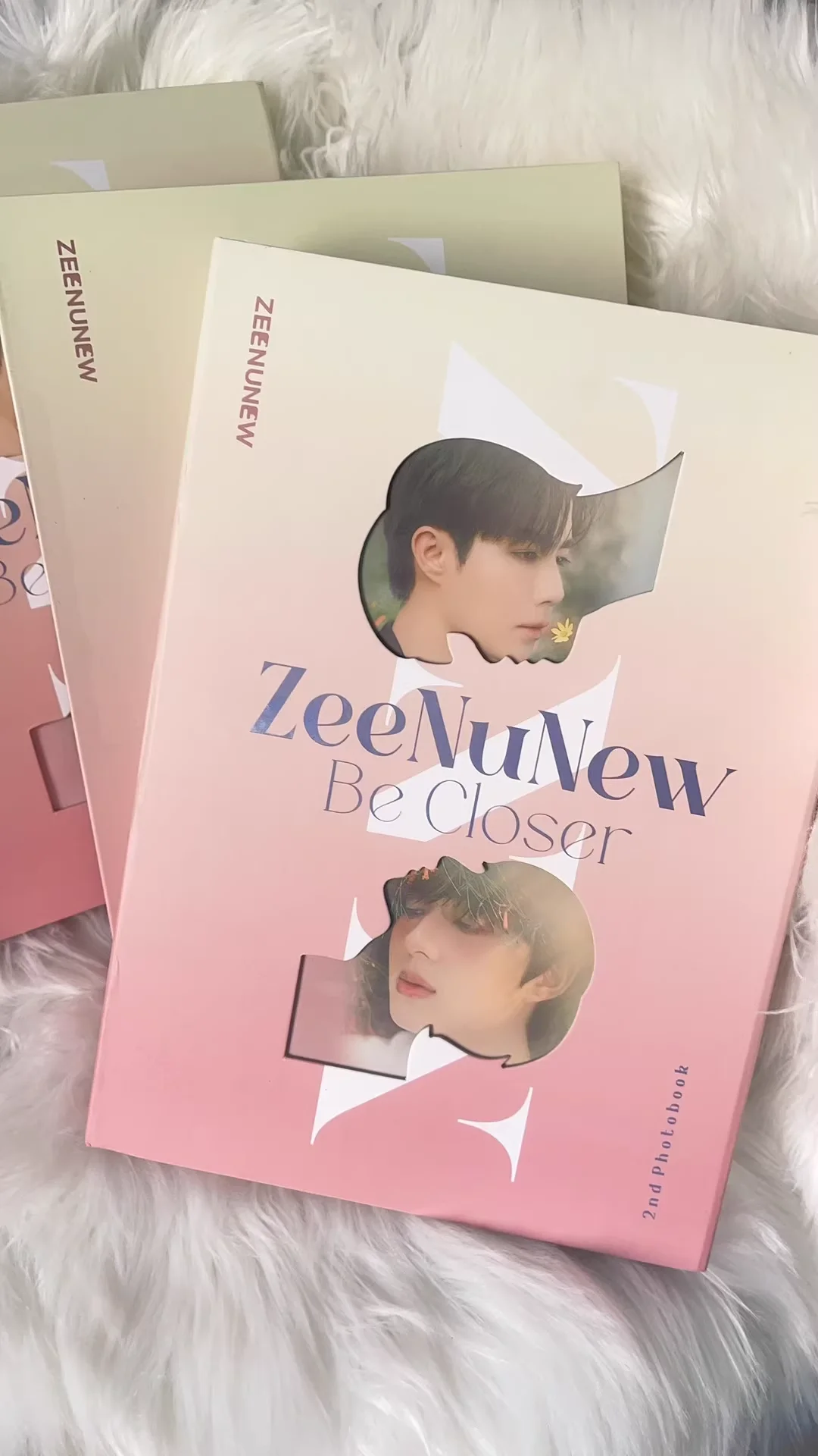 

Zeenunew 2nd Be closer Photobook box set Official original