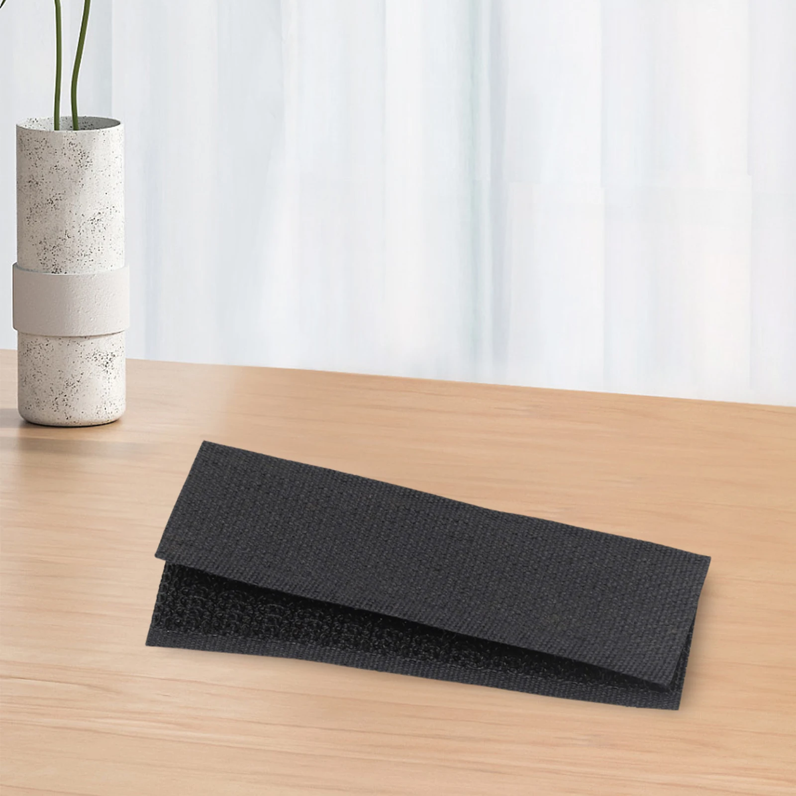 حلول شريط نايلون للأحذية مع مشابك لتطبيقات الملابس، ملمس ناعم يضمن الراحة أثناء الاستخدام