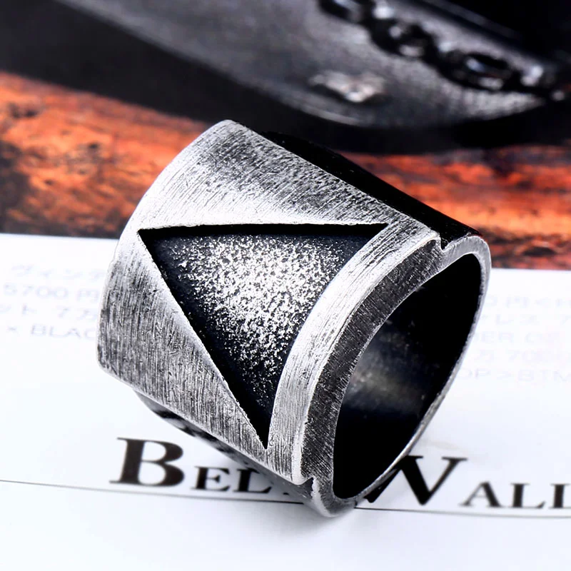 Beier 316L Stainless Steel vintage retro punk fashion triangle men jewelry fingur rings valentine anillos viking LR543