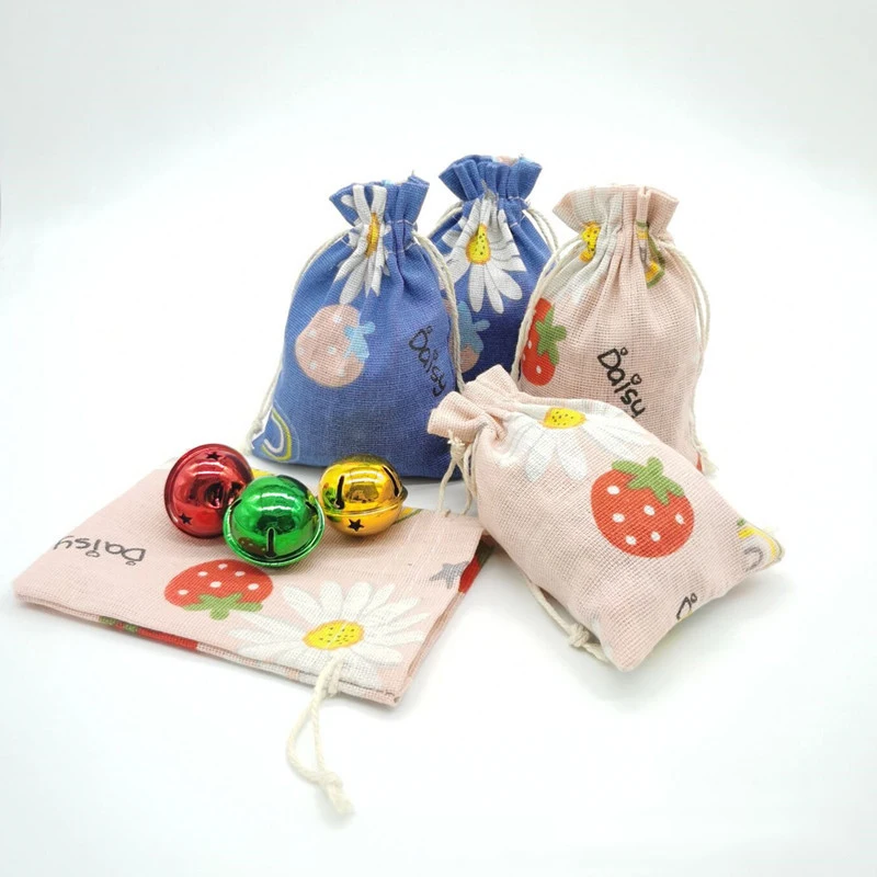 50Pcs/Set Strawberry Printed Cotton Linen Drawstring Bag Cotton Bundle Pocket Jewelry Candy Gift Storage Strawberry Printed Bag