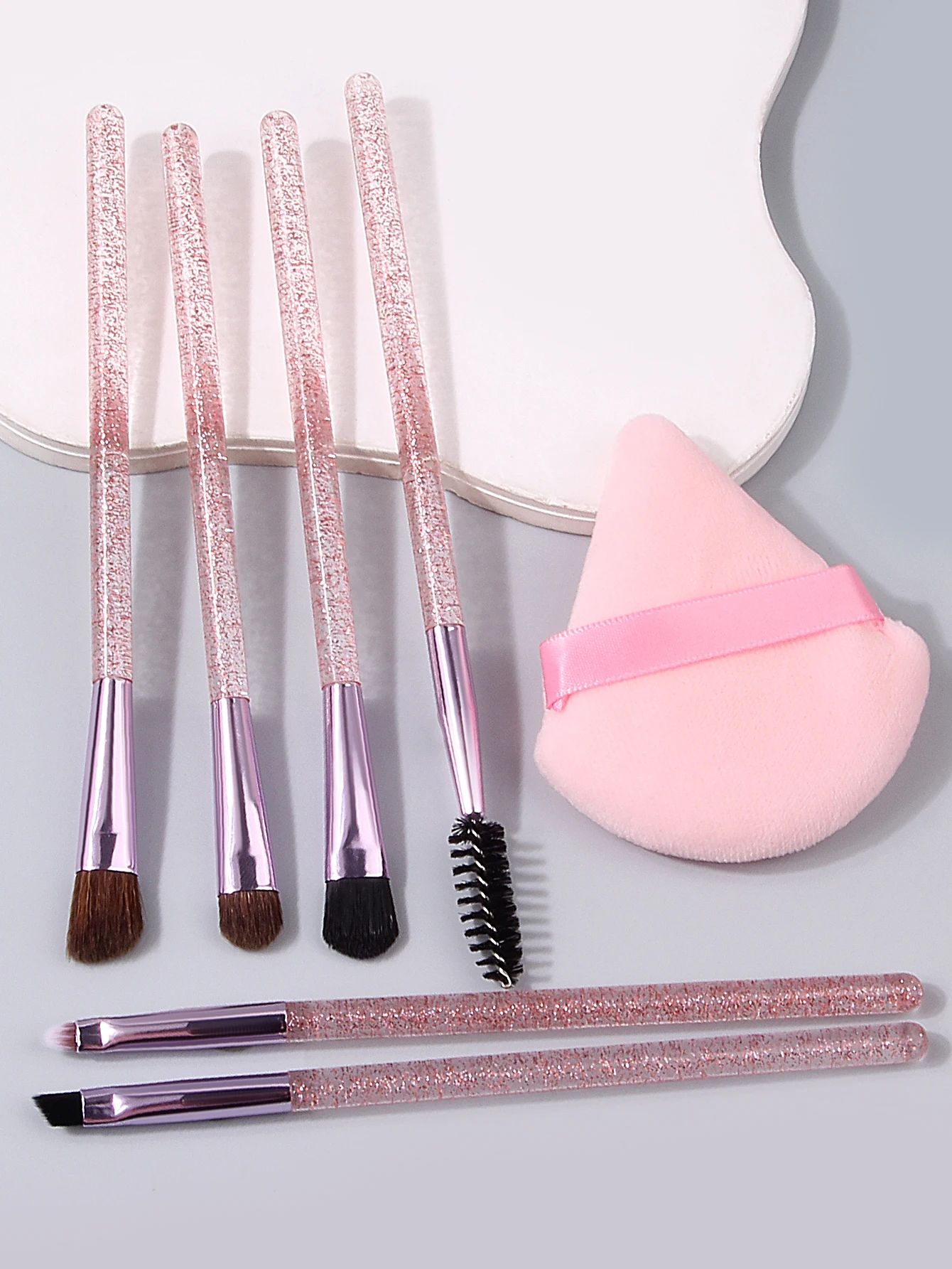 6 ชิ้น Glitter Eye ชุดแปรงแต่งหน้า, อายแชโดว์ผสมรายละเอียดแปรง, แปรงมาสคาร่า + 1 ชิ้นนุ่มสองด้านสามเหลี่ยมแป้งพัฟ