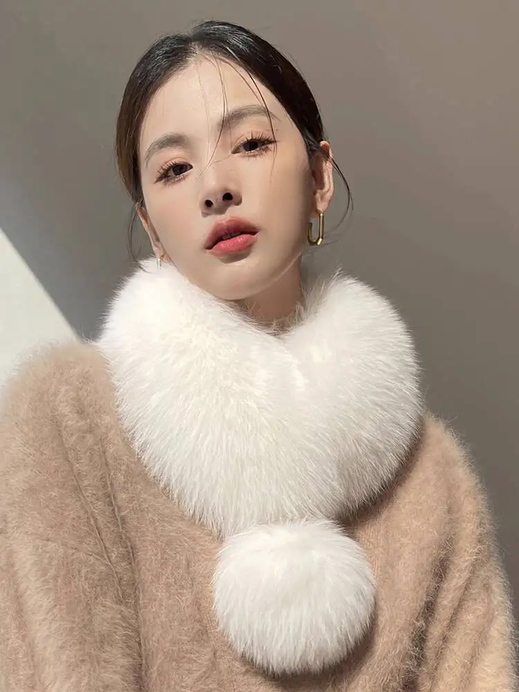 冬暖かいキツネの毛皮のスカーフファッション多用途ショートスタイルビッグボール磁気吸引バックルスカーフ毛皮のような女性の気質マフラー