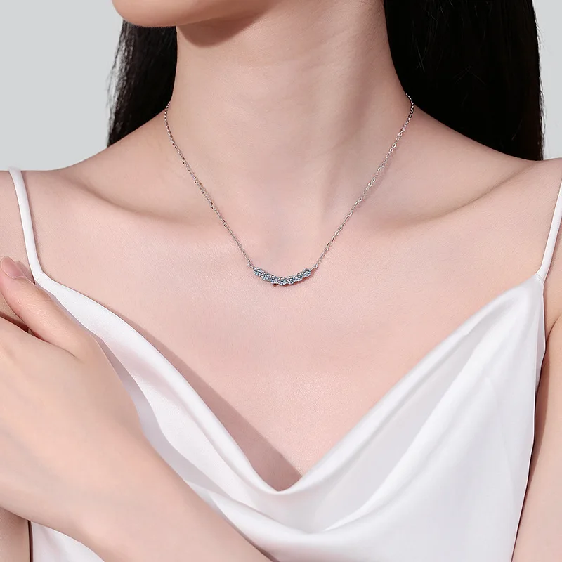 

S925 Sterling Silver Moissanite Necklace with Smile and Chain Arrangement, Birthday Gift