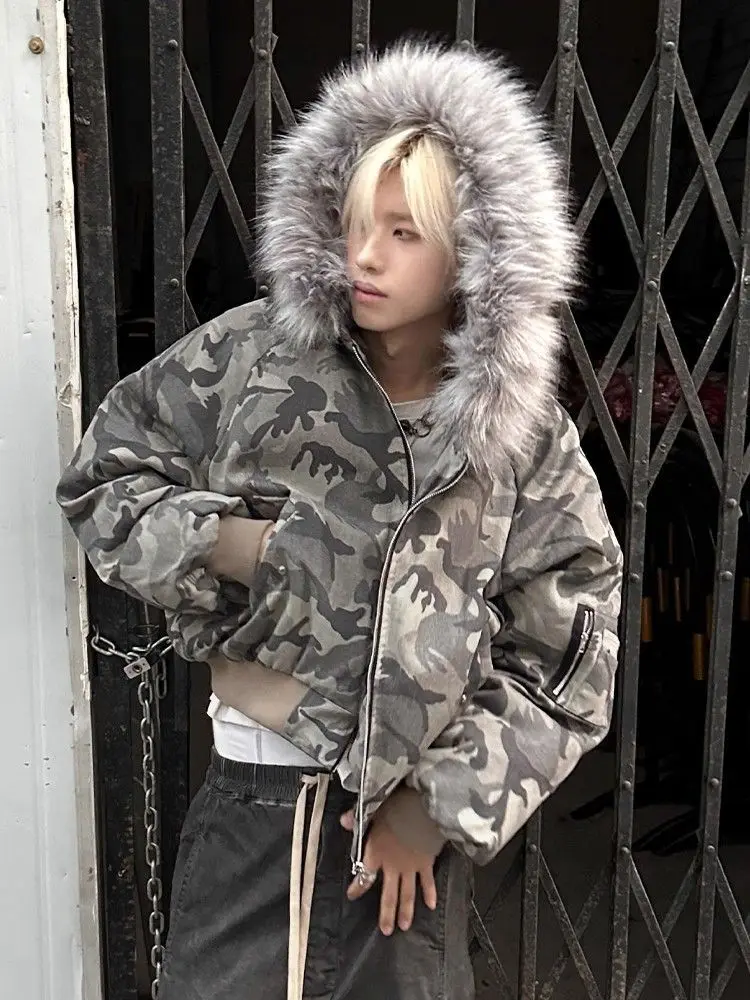 Thumbnail 3 - #5 Compare Hooded Winter Parkas Before You Buy