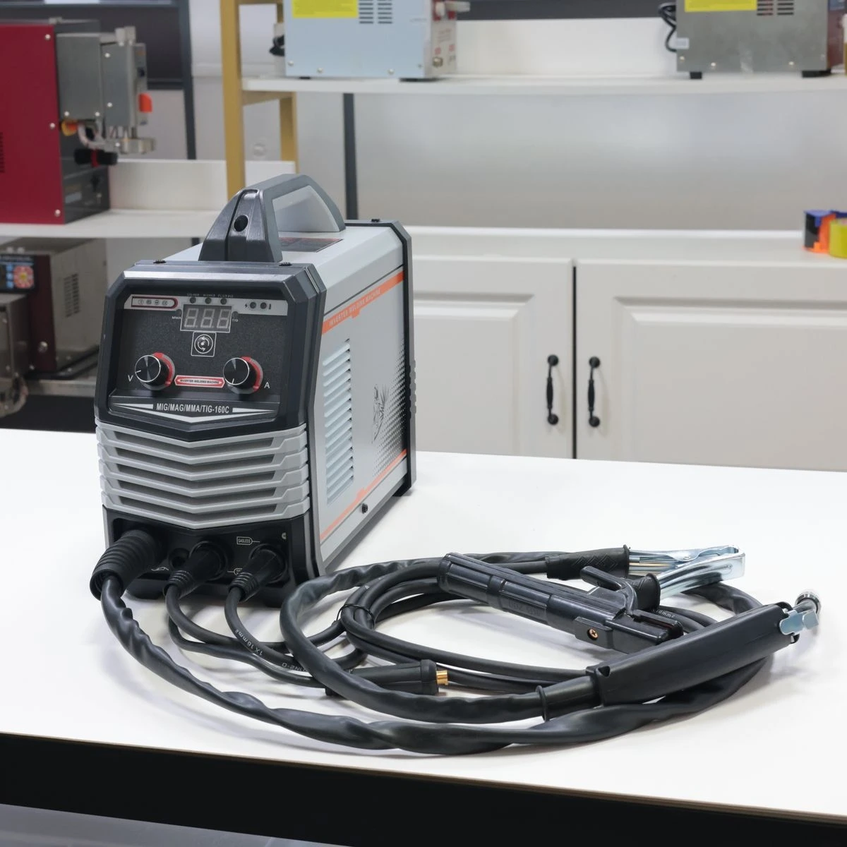 TIG-160C IGBT多機能溶接機 300A 4モード MIG/TIG/MMA/MAG 波形制御、飛散防止、トリプル保護機能付き