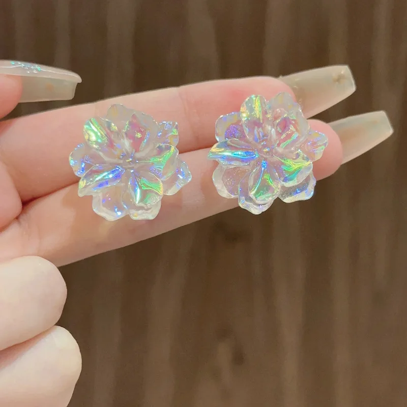 Trendy Big White Flower Earrings for Women Wedding Party Elegant Colorful Blooming Petals Stud Earrings Cute Sweet Jewelry Gift