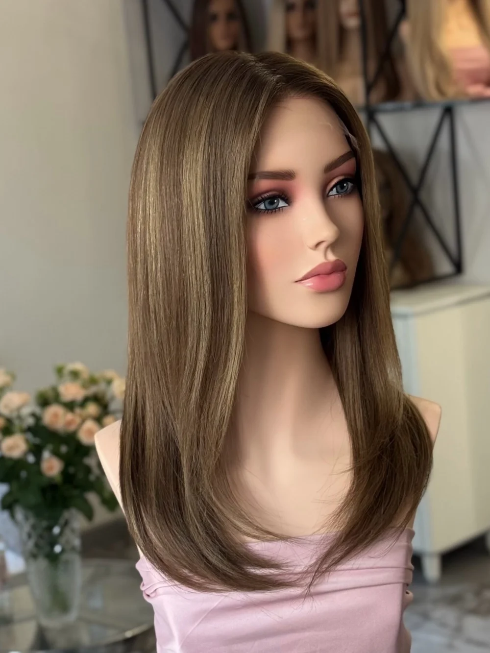Synthetic Lace Frontal Wigs For Women 18“ Pre Plucked Lace Front Wig Wear And Go Ombre Brown Highlights Glueless Lace Wigs