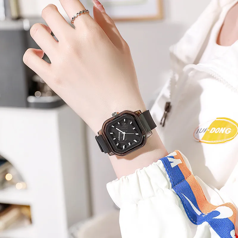 Modny zegarek kwarcowy w cukierkowym kolorze na co dzień sportowy analogowy silikonowy zegarek na rękę dla kobiet dziewcząt