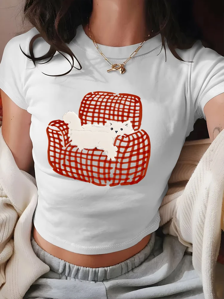Women's Cute White Cat on Red Chair Graphic Crop Top Casual Elegant Wear Fun Short Sleeve Casual Tees Street Aesthetic Clothes